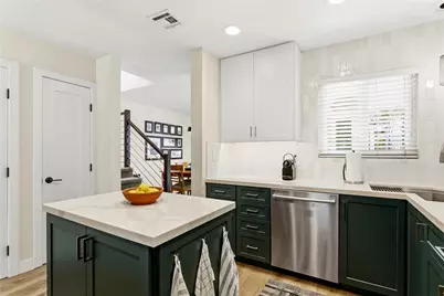 223 14th Street, Huntington Beach, CA 92648 - Photo 10