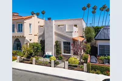 24 Via Di Roma Walk, Long Beach, CA 90803 - Photo 1