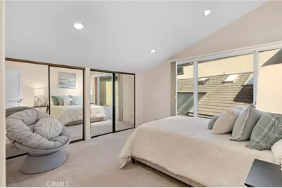 16181 Santa Barbara Lane, Huntington Beach, CA 92649 - Photo 36