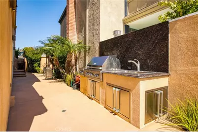 16181 Santa Barbara Lane, Huntington Beach, CA 92649 - Photo 50