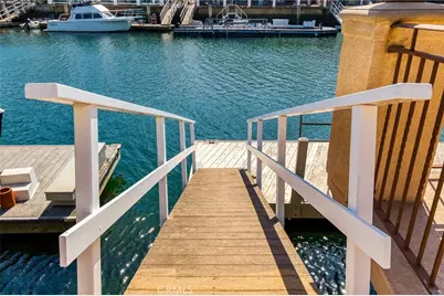 16181 Santa Barbara Lane, Huntington Beach, CA 92649 - Photo 46