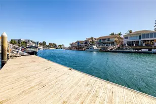 16181 Santa Barbara Ln, Huntington Beach, CA 92649 - Photo 48