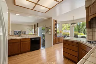 5461 E Estate Ridge, Anaheim, CA 92807 - Photo 10