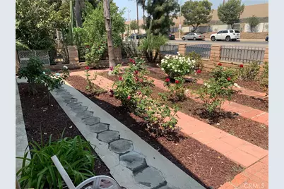 11414 Strathern, North Hollywood, CA 91605 - Photo 2