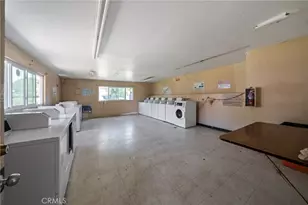 609 S Newhope St, Santa Ana, CA 92704 - Photo 14