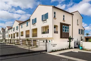 170 Tierra Ln, Cypress, CA 90630 - Photo 2