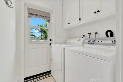 8401 Indianapolis, Huntington Beach, CA 92646 - Photo 24
