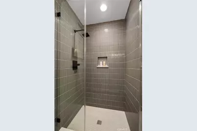27022 Mariscal, Mission Viejo, CA 92691 - Photo 22