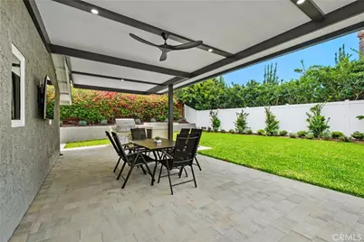 27022 Mariscal, Mission Viejo, CA 92691 - Photo 36