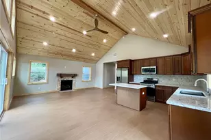 810 Villa Grove Ave, Big Bear City, CA 92314 - Photo 16