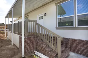 129 La Ronda, Tustin, CA 92780 - Photo 30
