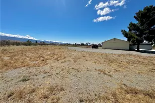 2775 Duncan Rd, Phelan, CA 92371 - Photo 20