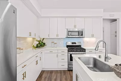 56 Bay Layrel, Irvine, CA 92618 - Photo 6