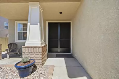 41045 Chaco Canyon, Murrieta, CA 92562 - Photo 4