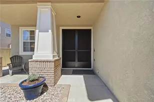 41045 Chaco Canyon, Murrieta, CA 92562 - Photo 4