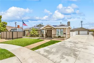 17792 Lewis Ln, Huntington Beach, CA 92647 - Photo 2