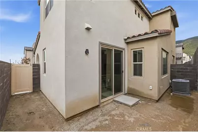 15874 Blue Copper Way, Fontana, CA 92336 - Photo 36