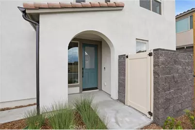 15874 Blue Copper Way, Fontana, CA 92336 - Photo 10