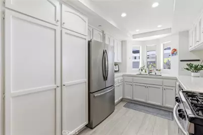 19116 Queensport Lane #E, Huntington Beach, CA 92646 - Photo 12