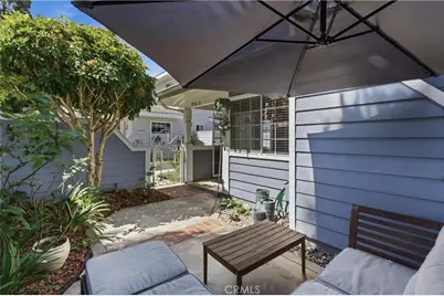 19116 Queensport Lane #E, Huntington Beach, CA 92646 - Photo 4