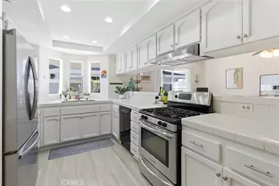 19116 Queensport Lane #E, Huntington Beach, CA 92646 - Photo 10