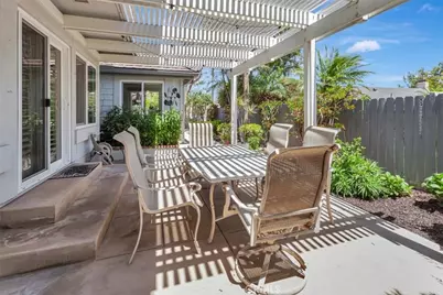 1104 1104 Dennis Drive, Costa Mesa, CA 92626 - Photo 32