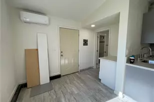 1765 S Biscayne Ct, Anaheim, CA 92804 - Photo 4
