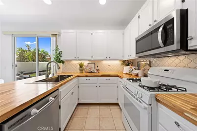 2 Tradition Pl, Irvine, CA 92602 - Photo 14