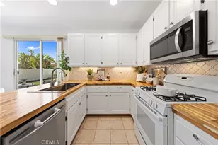 2 Tradition Pl, Irvine, CA 92602 - Photo 14