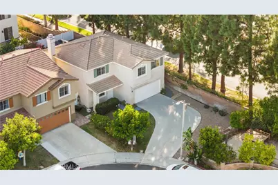 2 Tradition Pl, Irvine, CA 92602 - Photo 4