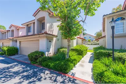 38 Carnation, Rancho Santa Margarita, CA 92688 - Photo 2