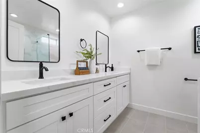 17915 Santa Olivia, Fountain Valley, CA 92708 - Photo 20