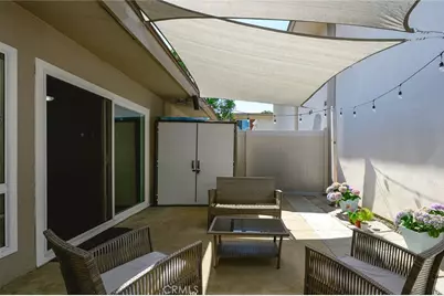 661 W 6th #B, Tustin, CA 92780 - Photo 20