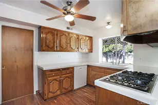 2968 Ceylon, Costa Mesa, CA 92626 - Photo 14