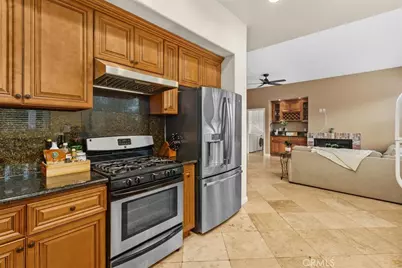 1250 Loma Vista, Pomona, CA 91768 - Photo 14