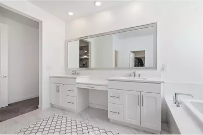 1905 Pienza, Corona, CA 92882 - Photo 44