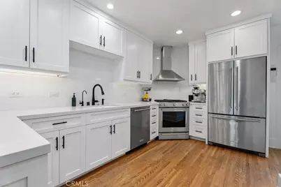 1835 E Florida Street, Long Beach, CA 90802 - Photo 12