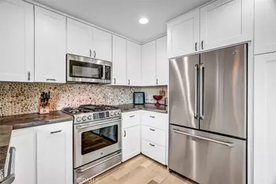 11 Las Brisas #6, Irvine, CA 92612 - Photo 6