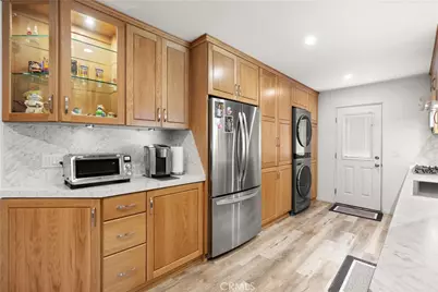 3654 4th Avenue, La Crescenta, CA 91214 - Photo 4