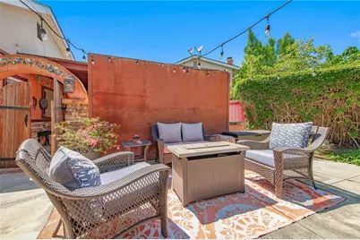 17586 Lebanon, Irvine, CA 92614 - Photo 36