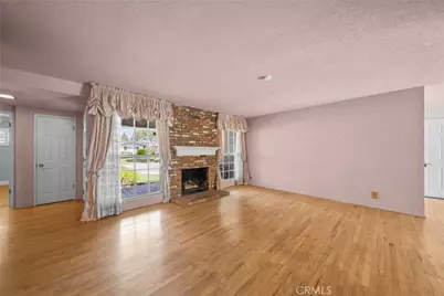 7562 Alhambra, Huntington Beach, CA 92647 - Photo 14