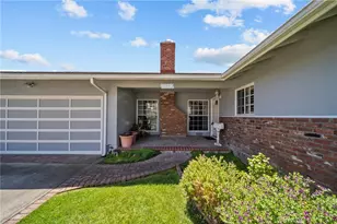 7562 Alhambra, Huntington Beach, CA 92647 - Photo 2