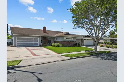 7562 Alhambra, Huntington Beach, CA 92647 - Photo 4