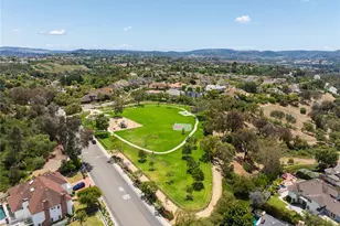 25402 Gallup Cir, Laguna Hills, CA 92653 - Photo 32