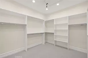 39055 N Shore Dr, Fawnskin, CA 92333 - Photo 16