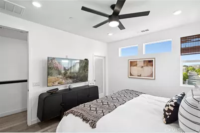 258 Merit, Irvine, CA 92618 - Photo 16