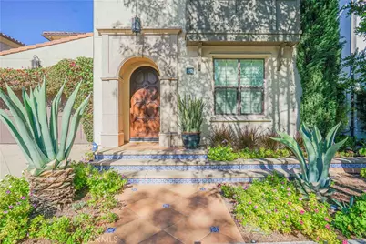 65 Rolling Green, Irvine, CA 92620 - Photo 2