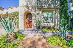 65 Rolling Grn, Irvine, CA 92620 - Photo 2