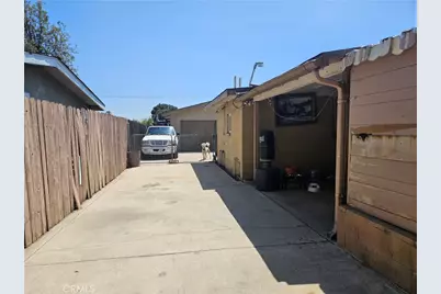 537 E 3rd, Rialto, CA 92376 - Photo 50