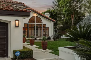 1805 Holly Tree Ln, North Tustin, CA 92705 - Photo 4